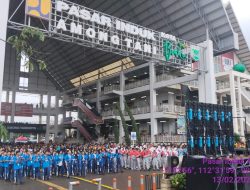 DLH Kota Batu Gelar Aksi Pungut Sampah, Greenation Goes to Pasar Induk Among Tani