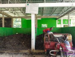 TPS3R Desa Tlekung Atasi Sampah Organik Dengan Dicacah Dan Dicampur Eco Enzyme/EM4 Serta Mollase