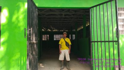 Pekerja Di TPS3R Dusun Sumbersari Desa Giripurno, Berharap Segera Dipasang CCTV Memantau Pembuang Sampah Liar
