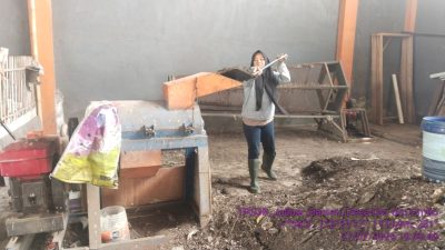 Dorong Pilah Sampah Dari Sumbernya, TPS3R Jalibar Berseri Desa Oro Oro Ombo Bagikan Kompos Gratis