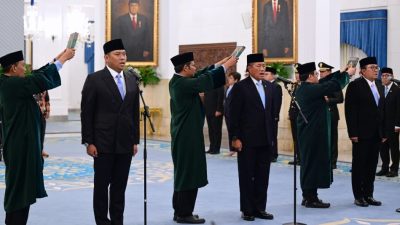 Presiden Prabowo Lantik Donny Ermawan dan Yos Sunitiyoso sebagai Gubernur dan Wakil Gubernur Universitas Republik Indonesia