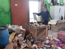 Sampah Yang Sudah Terpilah Di TPS3R Kelurahan Sisir, Membantu Menutup Biaya Operasional