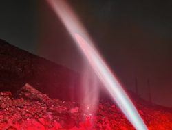 Untuk Mengurai Polusi Udara, TPA Sumurbatu Kota Bekasi Disemprot Eco Enzyme