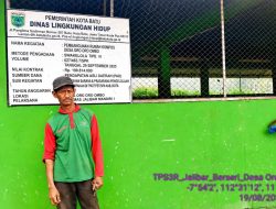 Puluhan Tahun Mengabdi, Ruslan Tetap Setia Memilah Sampah di TPS3R Jalibar Berseri